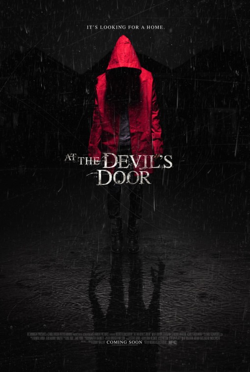 Şeytanın Kapısında – At The Devil’s Door – Home 2014 Türkçe Altyazılı izle