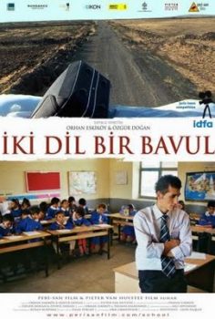 İki Dil Bir Bavul film izle